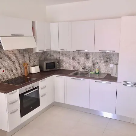 Apartment Seacrest B 8 Qawra St. Paul's Bay